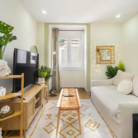 Whome 1-bed Notch Location Perfect To Explore *